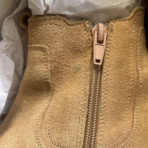 Zara Boys Leather Ankle Boots - Picture 4 of 8